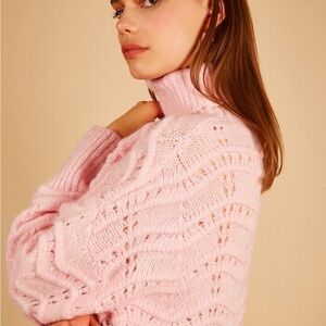 FRNCH NATEA SWEATER Turtleneck Cable Knit New With Tags Soft Comfy Feminine